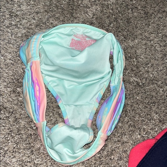 Victoria's Secret Bikini Bottom - Picture 3 of 4